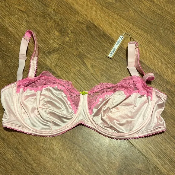 🌸 NWT SKIMS Stretch Satin Lace Unlined Balconette Bra 🌸 34DDDD Cherry Blossom