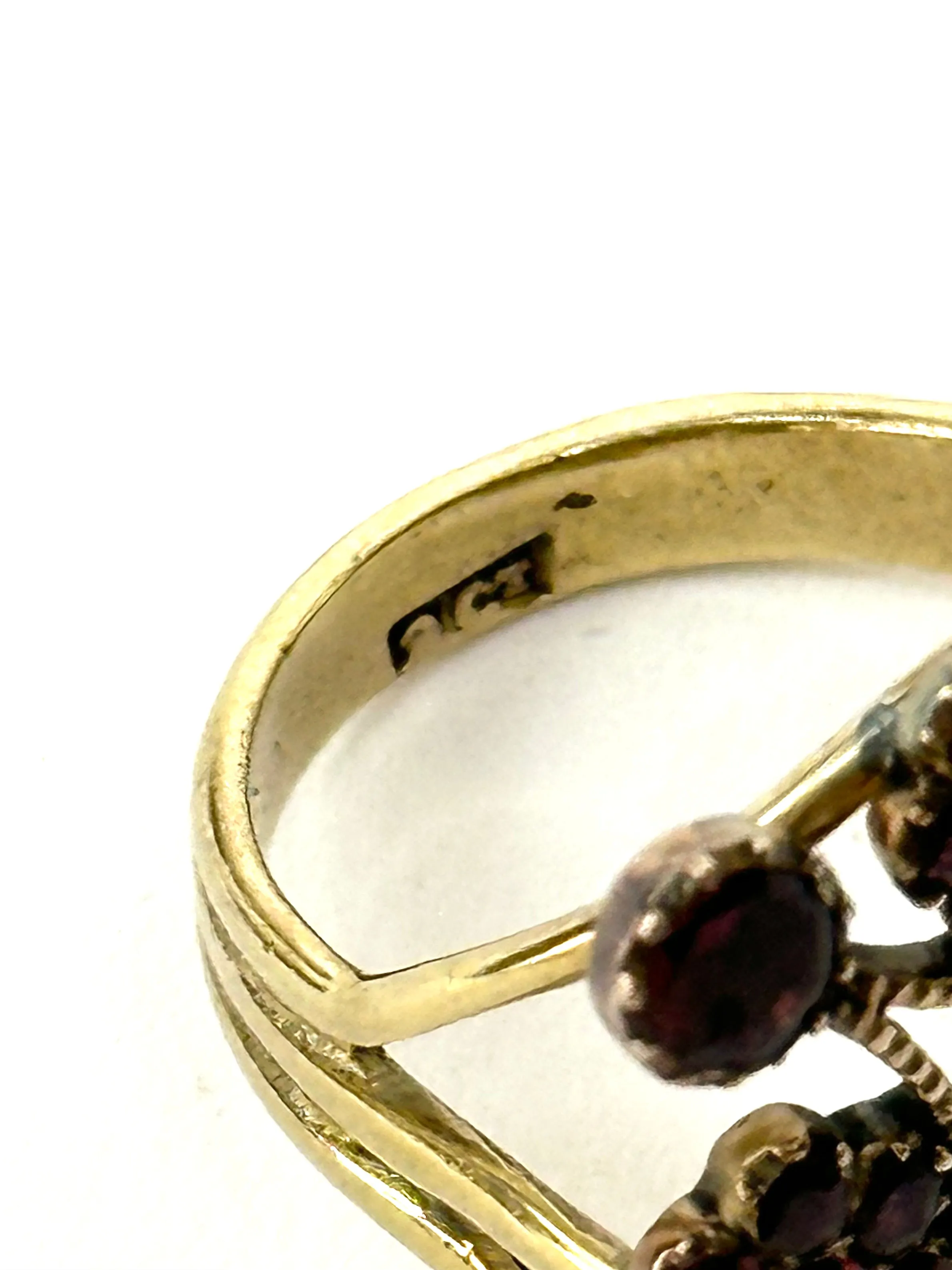Antique 9 KT Gold Floral Ruby Ring