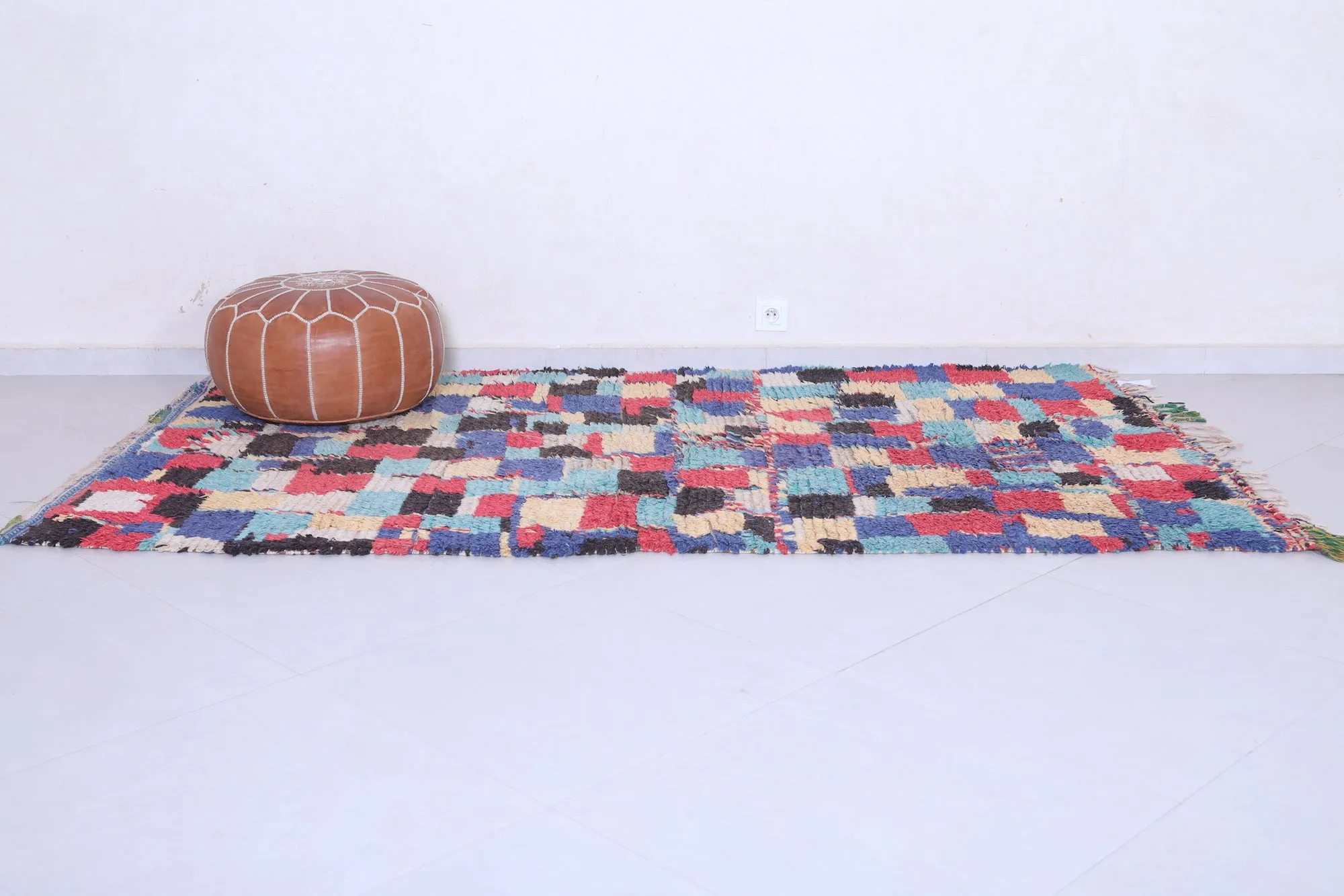 Bohemian Checkered Rug - 4.5 x 8.2 Feet