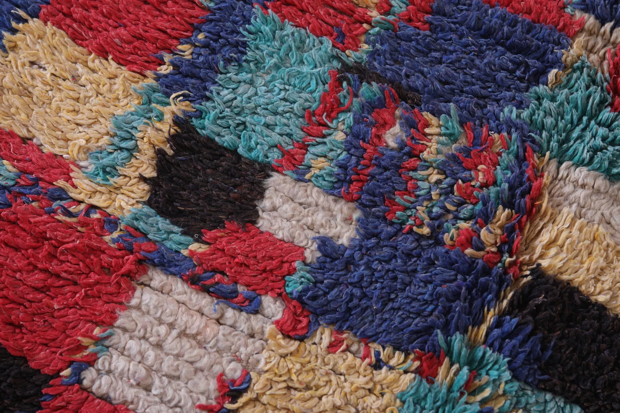 Bohemian Checkered Rug - 4.5 x 8.2 Feet