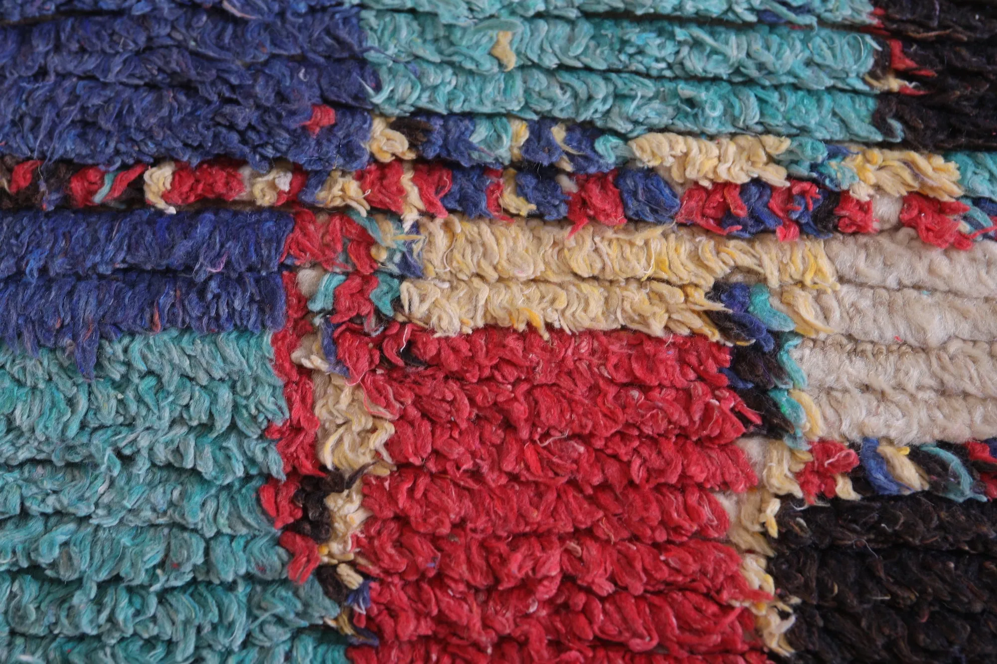 Bohemian Checkered Rug - 4.5 x 8.2 Feet