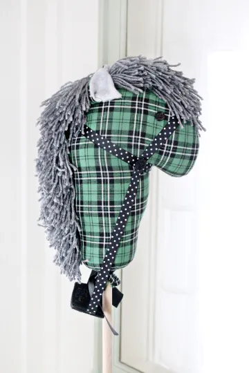 Children's Classic Retro Christmas Stick Horse - Green Plaid