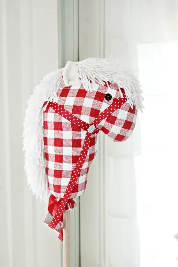Children's Classic Retro Christmas Stick Horse - Red & White Buffalo Plaid