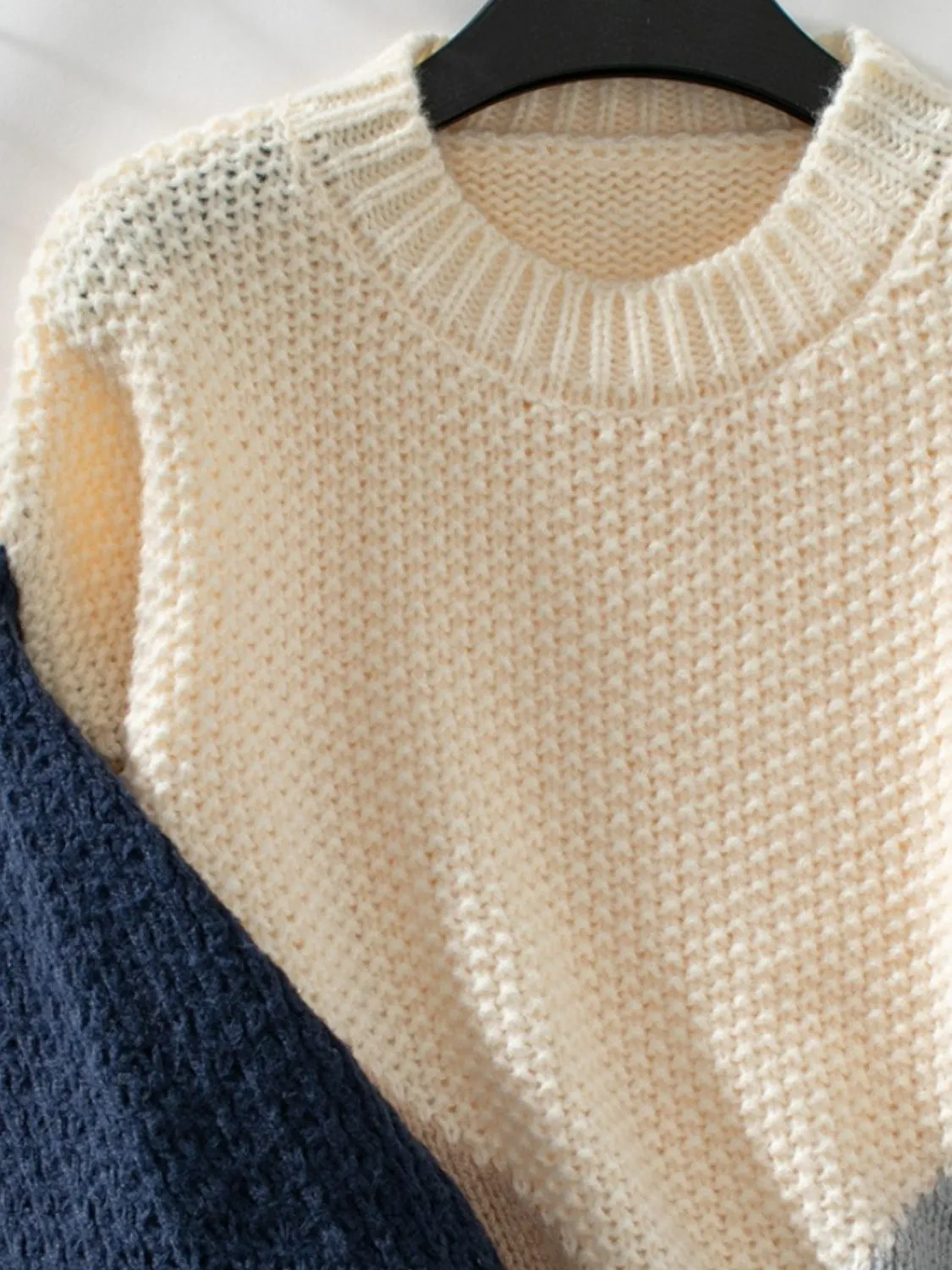 Color Block Round Neck Dropped Shoulder Sweater (2 Colors)