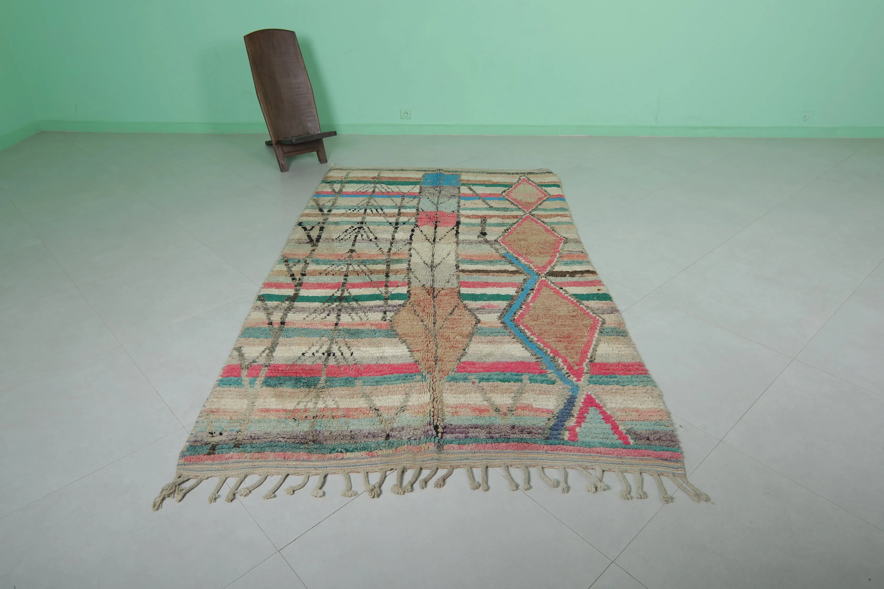 Colorful moroccan contemporary rug 4.9 FT X 8.4 FT