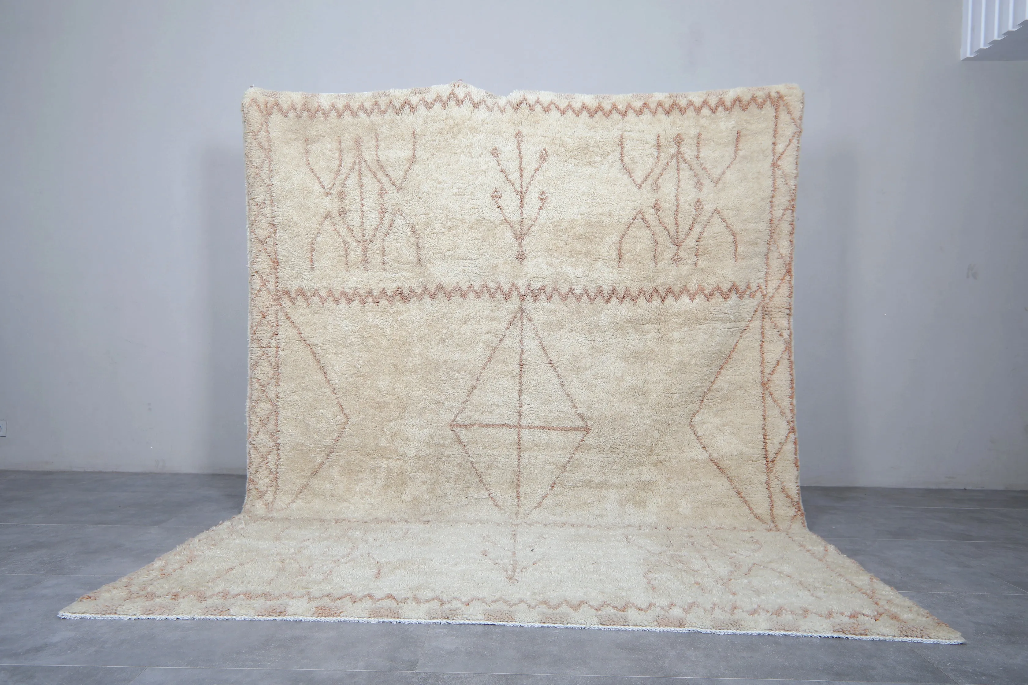 Cream Beni Ourain Moroccan Rug - 7.7 x 9.6 Feet | Handwoven Wool Rug