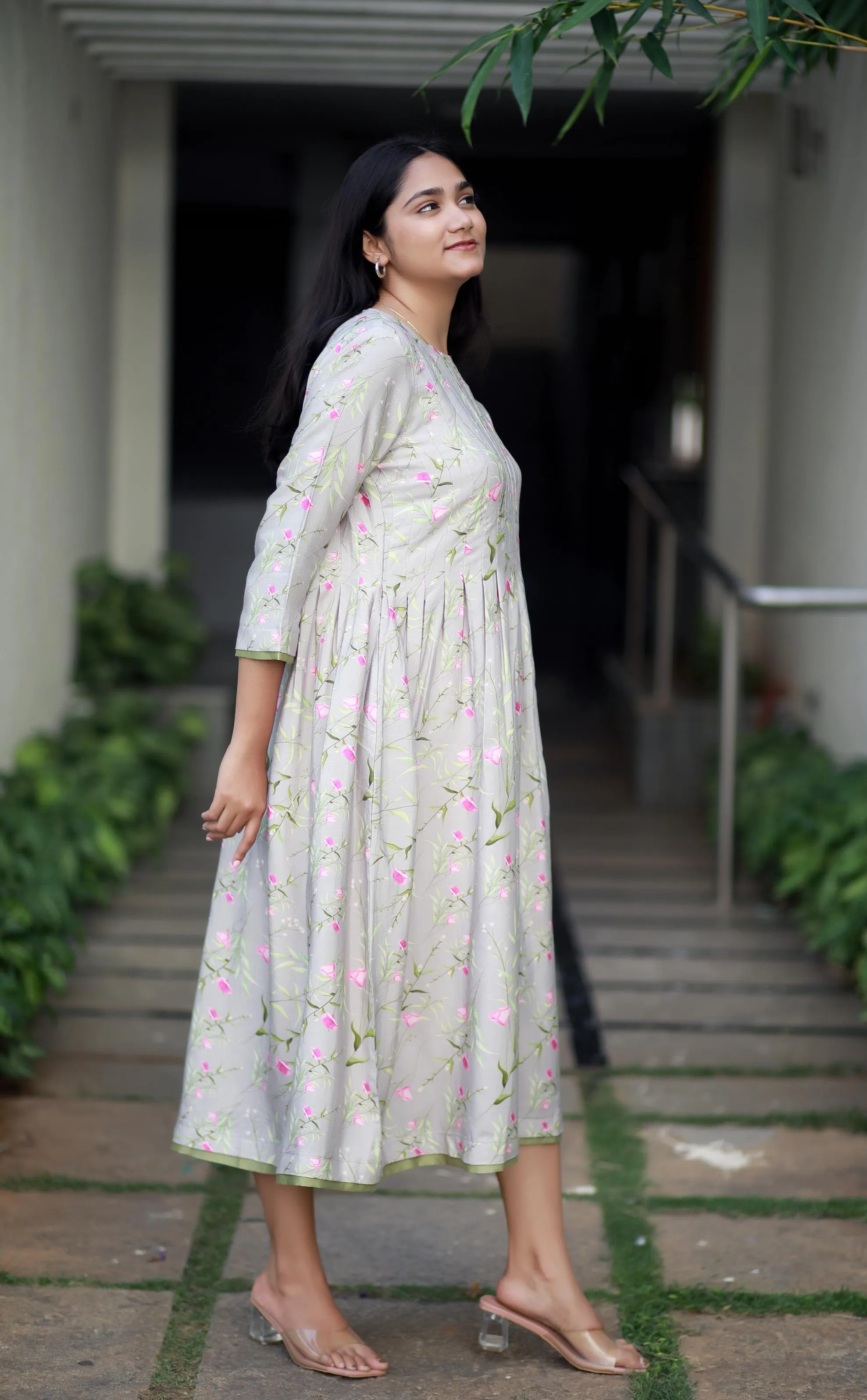 Dainty Dusk Light Grey Staple Silk Kurta With Floral Design Kurta/ Dress