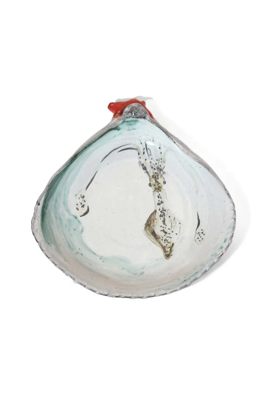 Decorative Clam with Squid