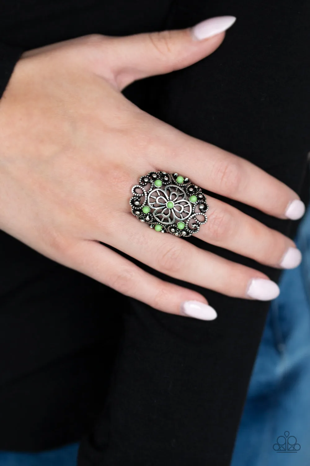Floral Fancies Green Ring