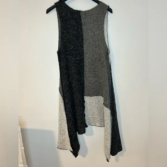 Gershon Bram Patchwork Knit Tunic Top – Size M