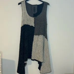 Gershon Bram Patchwork Knit Tunic Top – Size M