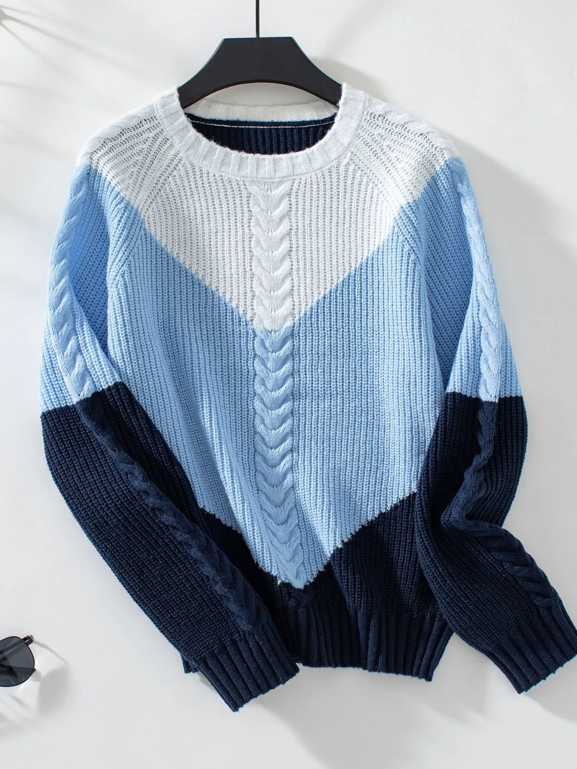 Grace Color Block Round Neck Long Sleeve Sweater
