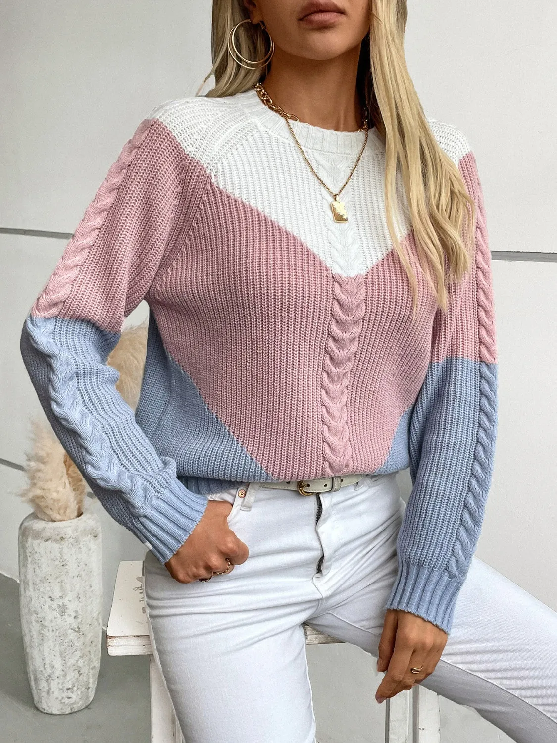 Grace Color Block Round Neck Long Sleeve Sweater