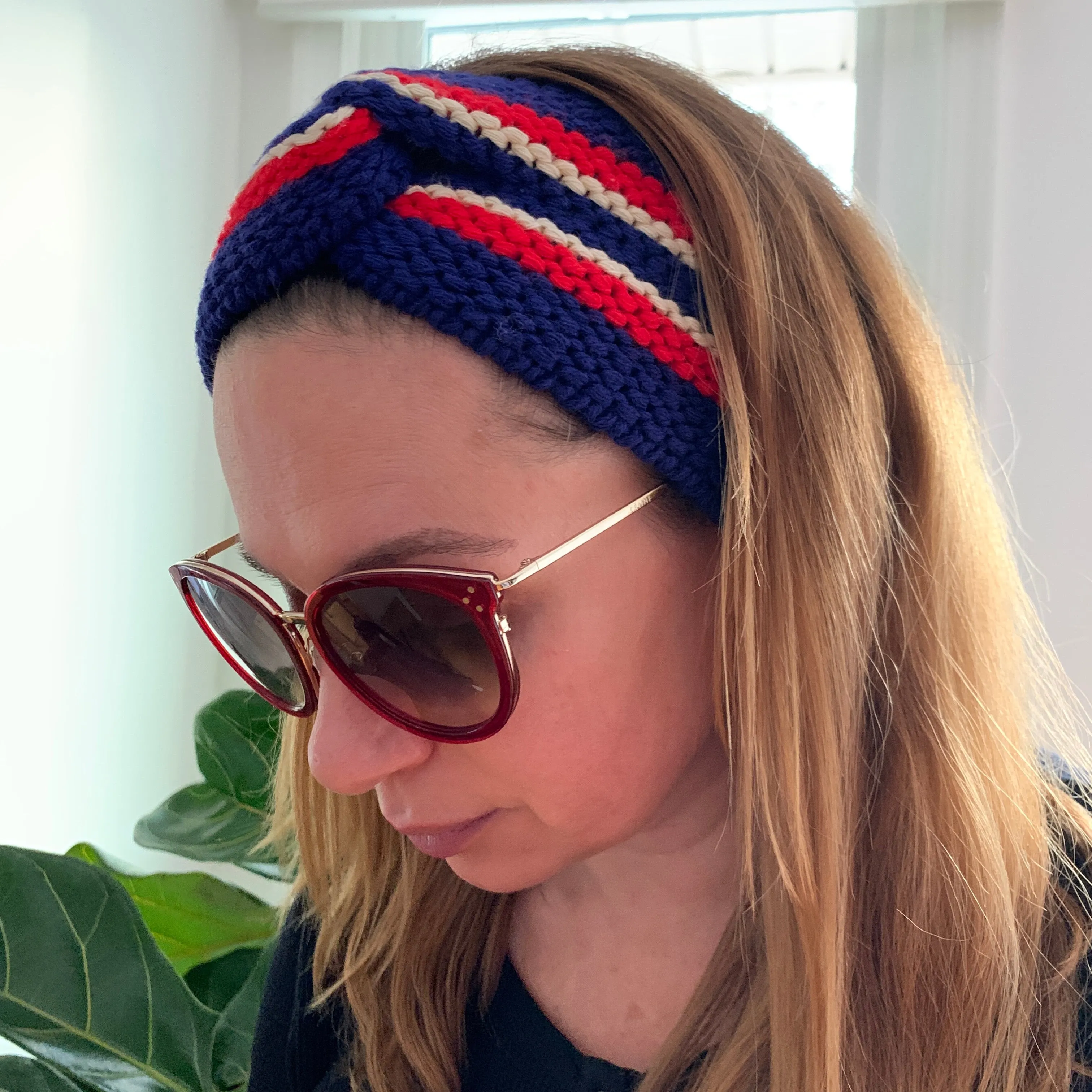 Gucci Wool Blend Twist Headband In Navy and Red