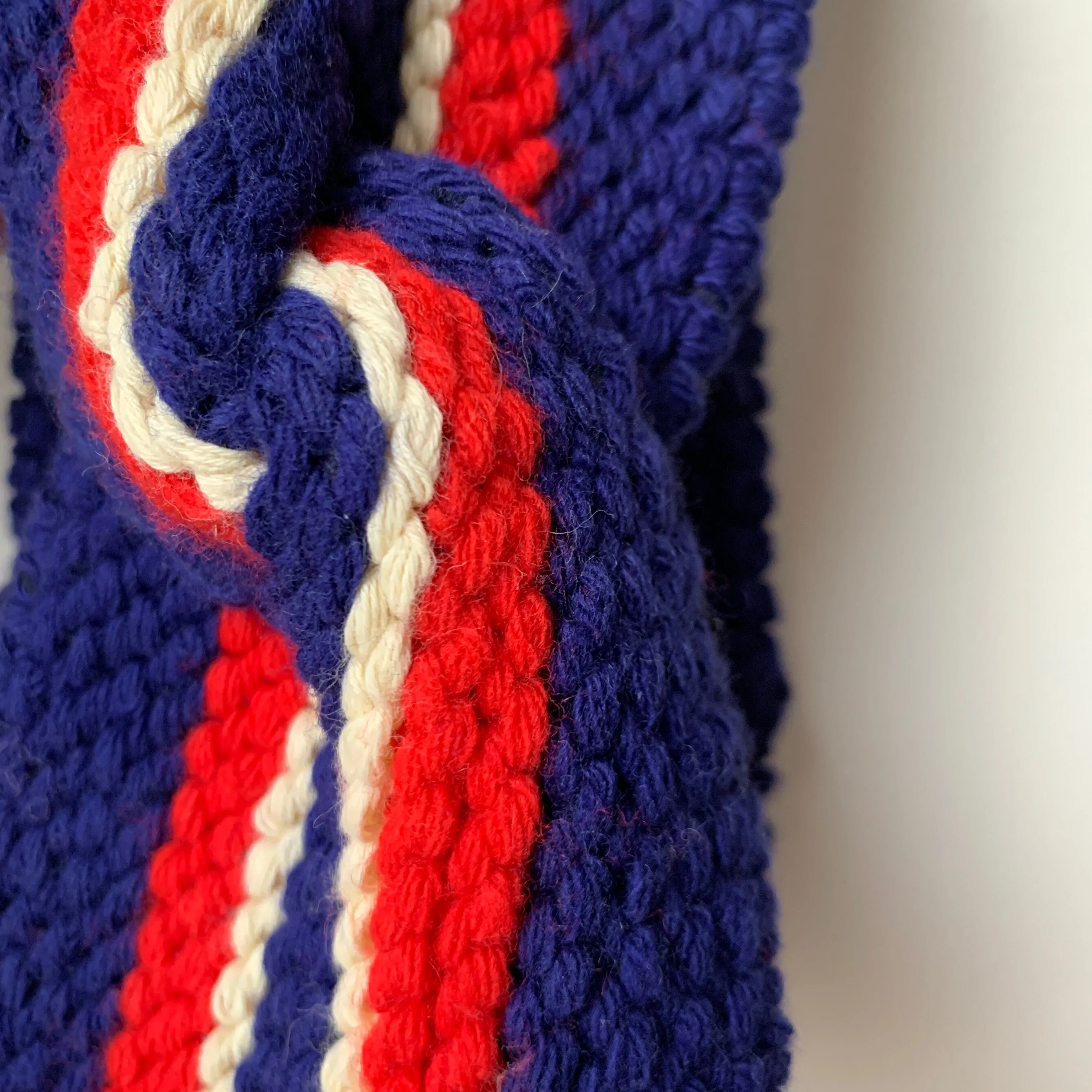 Gucci Wool Blend Twist Headband In Navy and Red