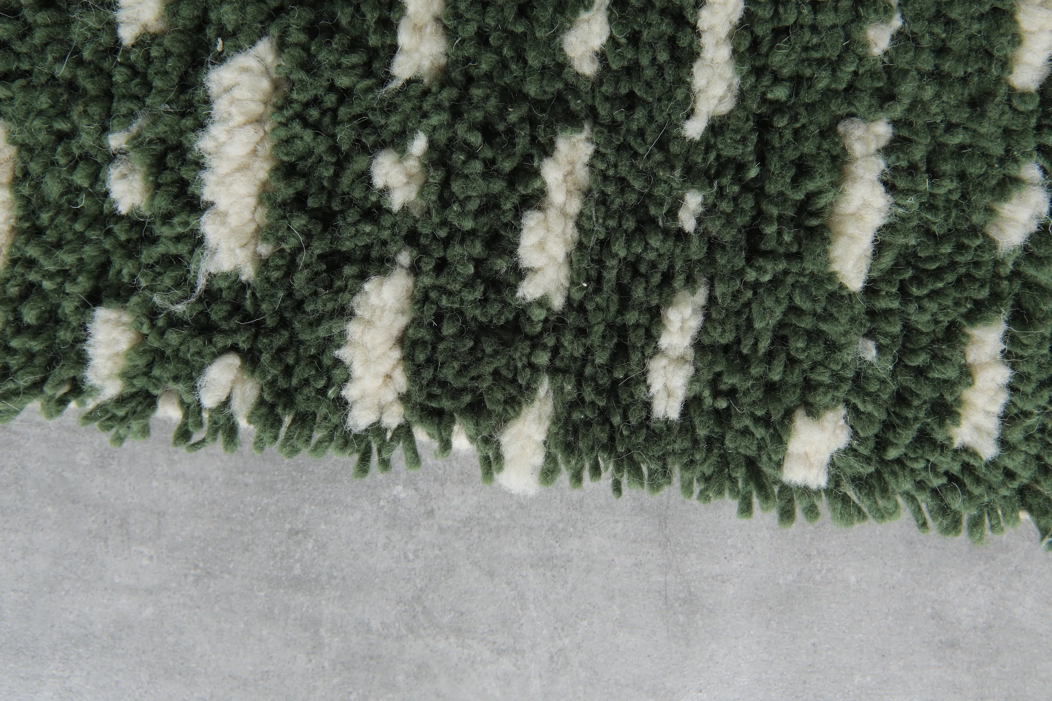Handwoven Moroccan rug - Custom rug - Wool rug
