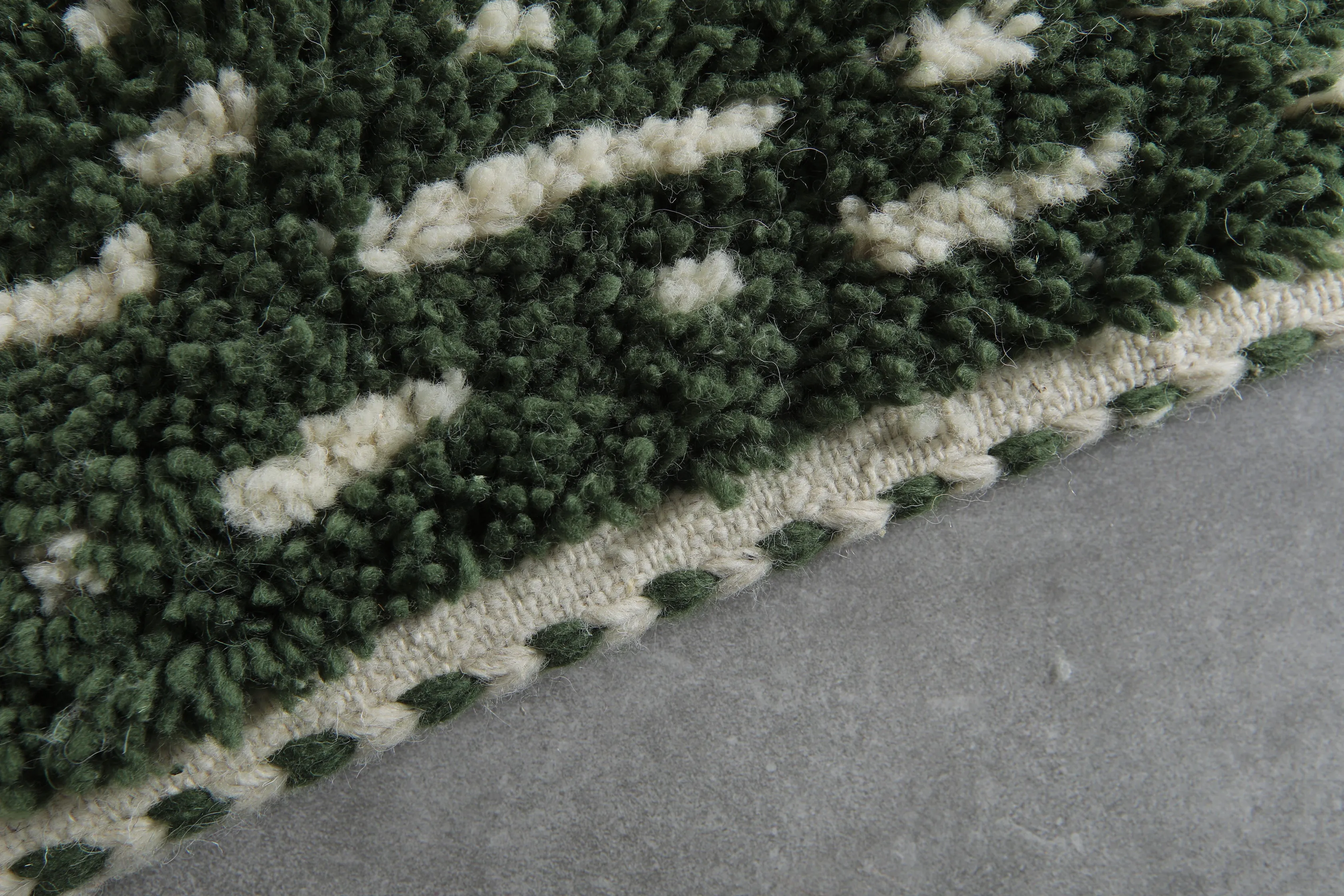 Handwoven Moroccan rug - Custom rug - Wool rug