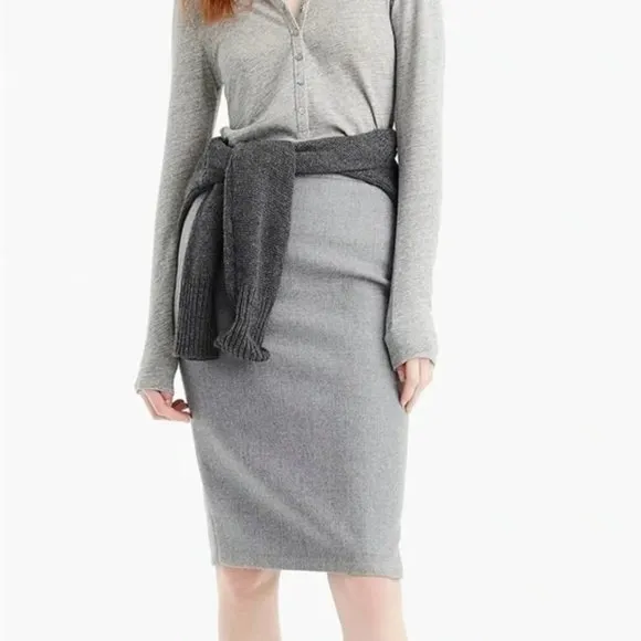 J Crew Wool pencil skirt sz2