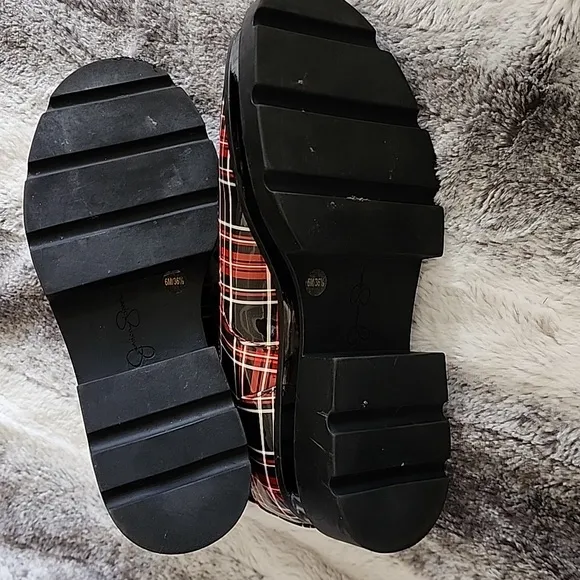 Jessica Simpson Sayze Lug Se Oxford  Retro Red and Black Plaid Platform