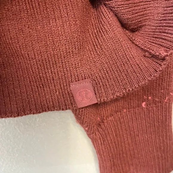 Lululemon Sweater Turtleneck Red Ombre Oversized Small 4