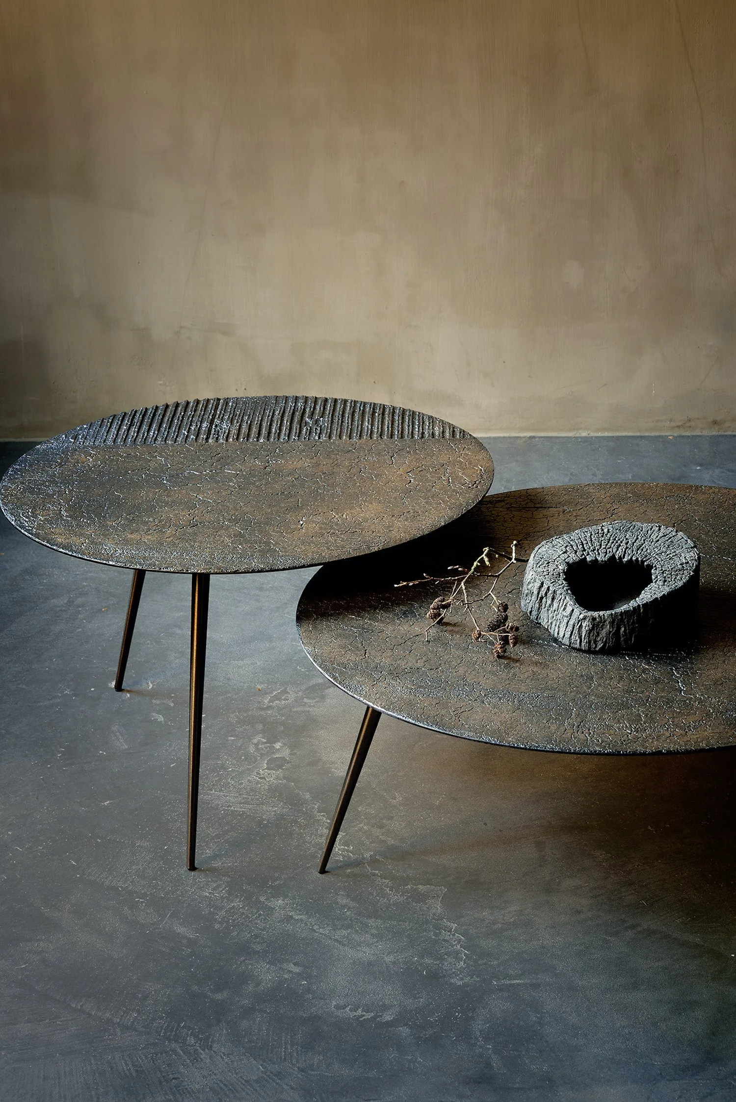 Luna Coffee Table - Lava/Linear - Black