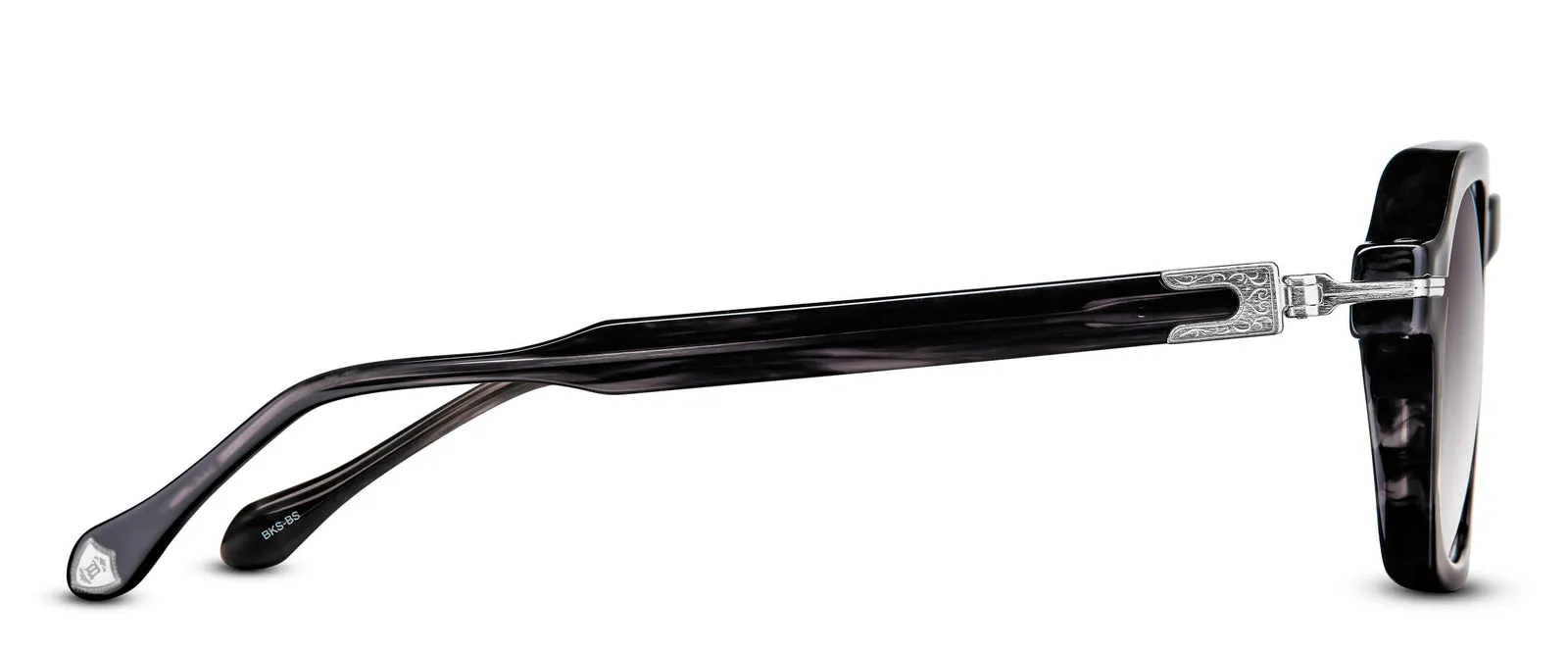 M2055-Black Stripe / Brushed Silver