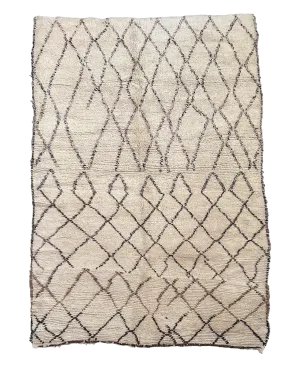 Marmoucha's Abstract Trellis Vintage Knot