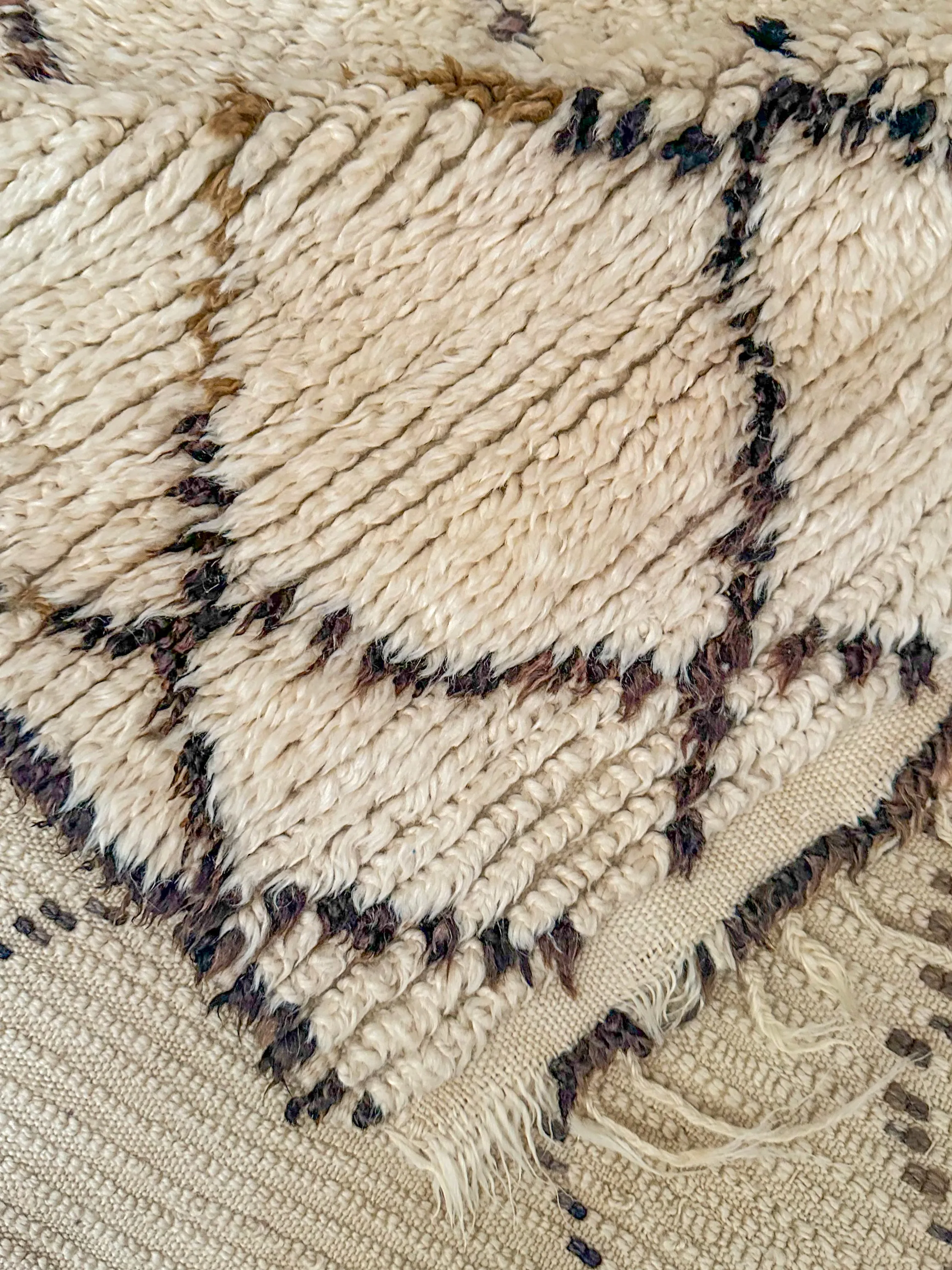 Marmoucha's Abstract Trellis Vintage Knot