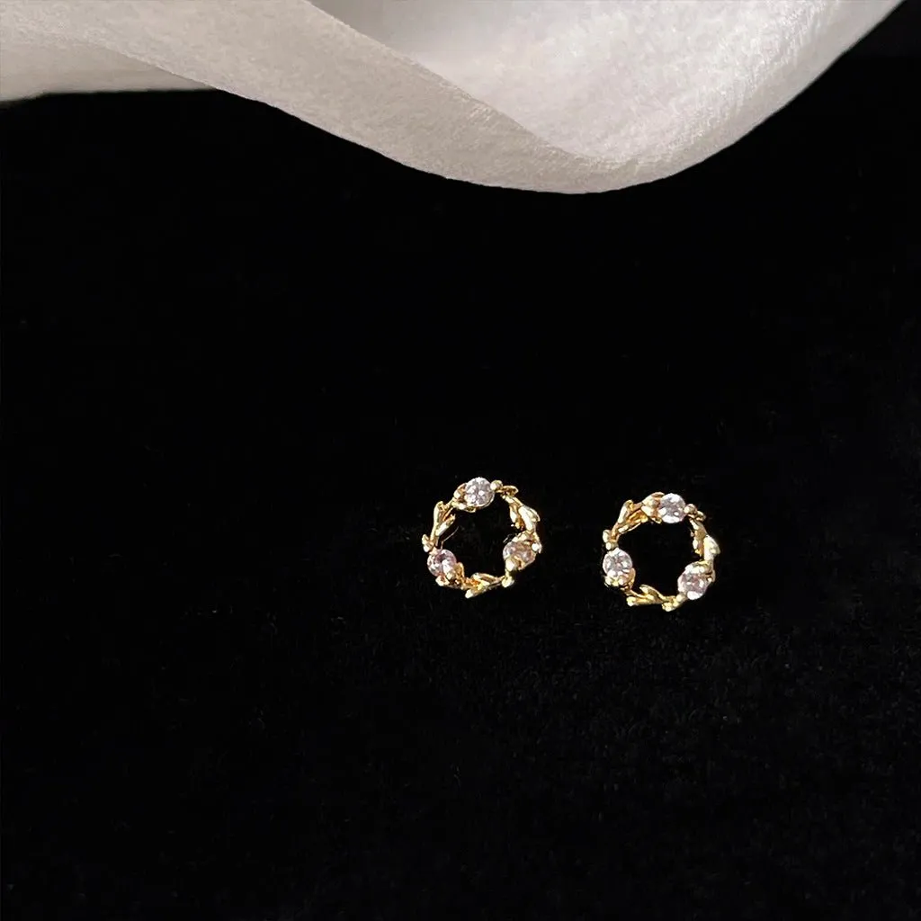 Mini Wreath Stud Earrings