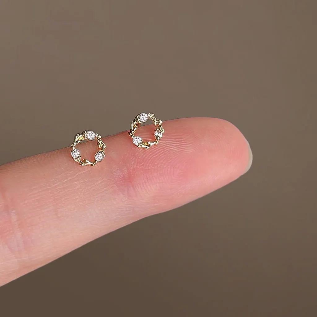 Mini Wreath Stud Earrings