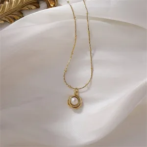 Pearl & 18K Gold-Plated Flower Pendant Necklace