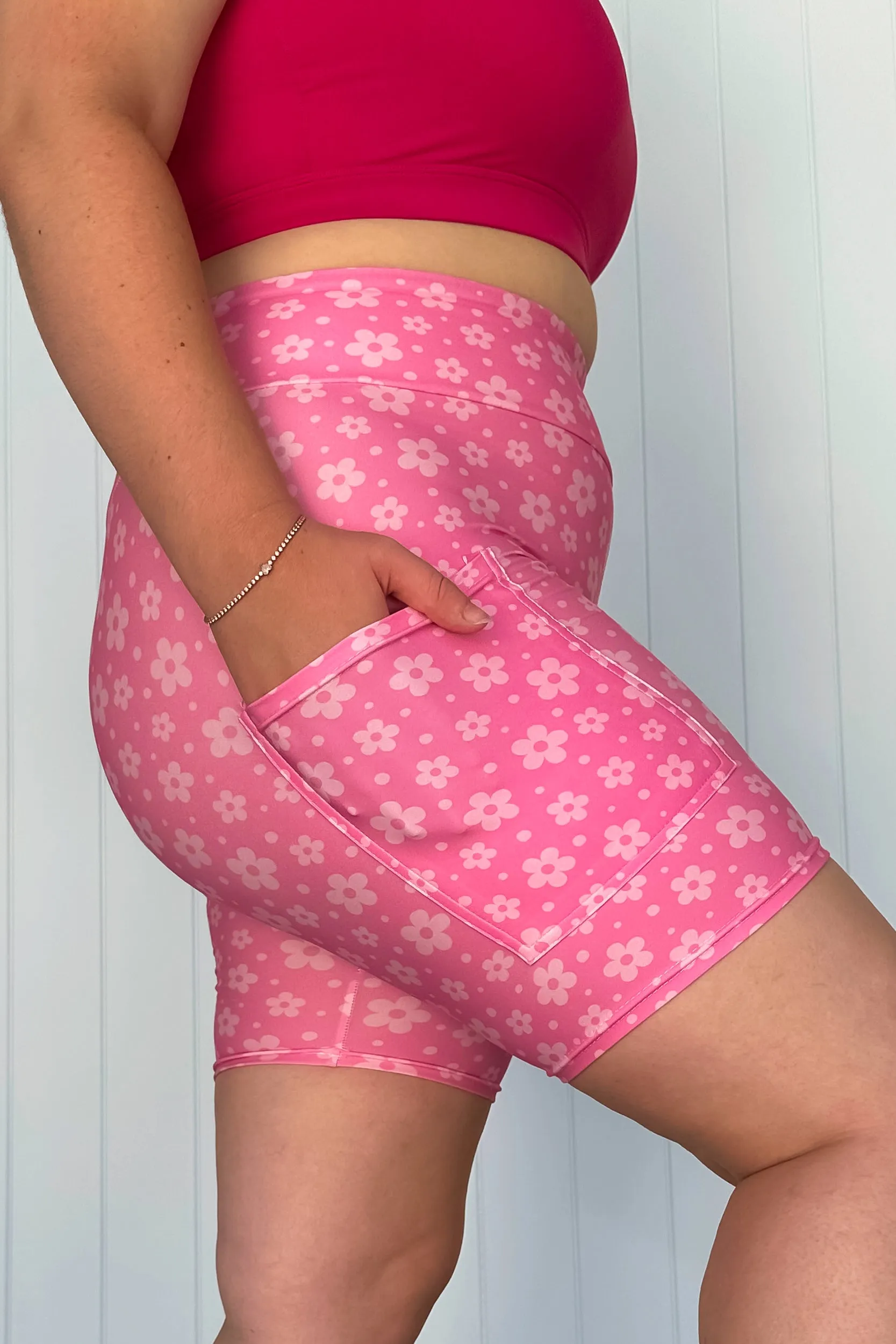 Pink Daisy Confetti - Casual - Mid Shorts - Pockets