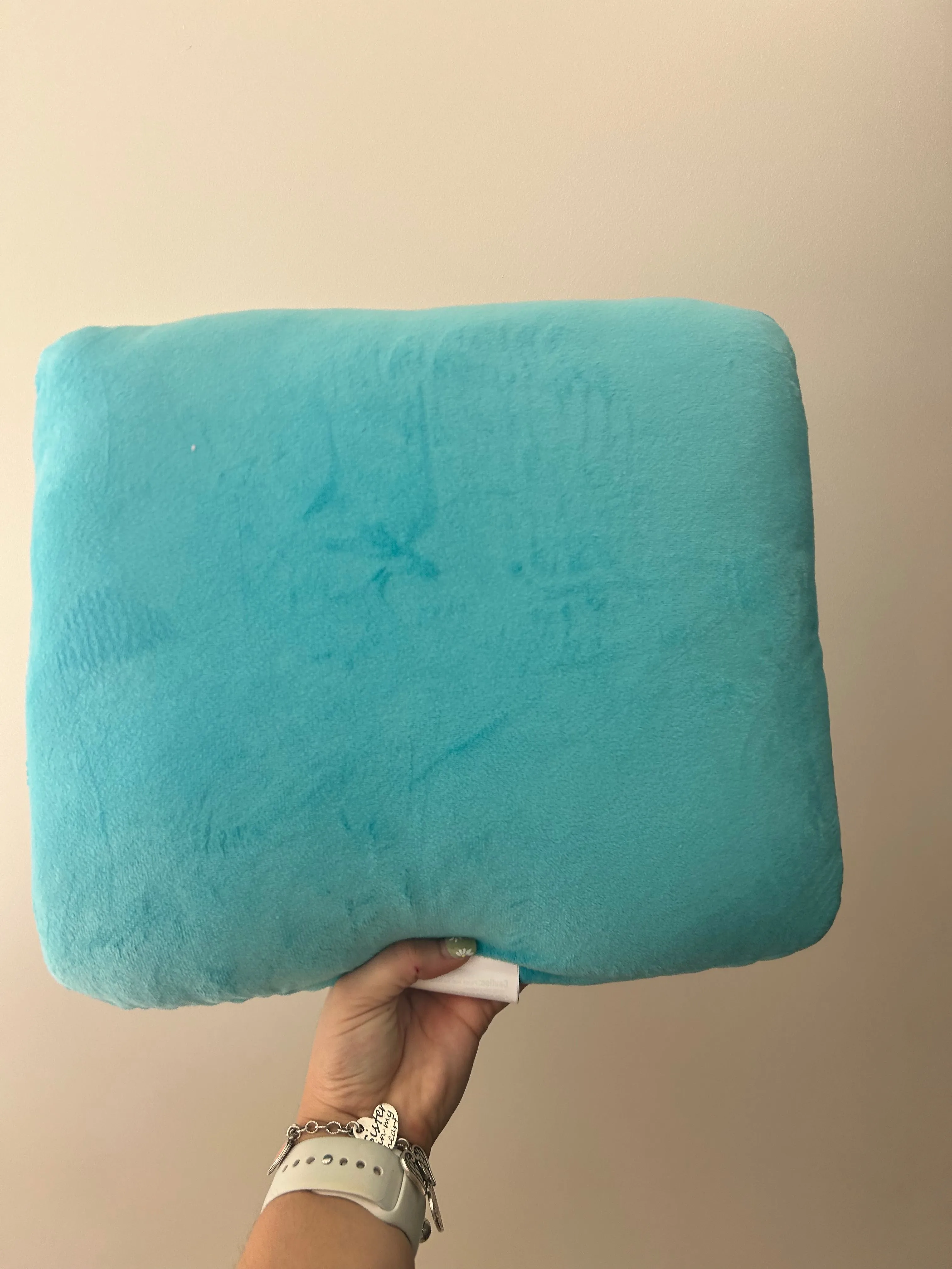 RETRO TELE CHENILLE PLUSH