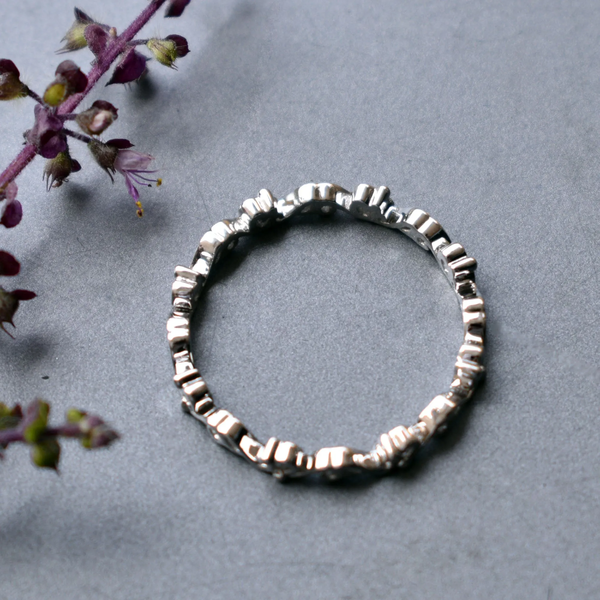 Solid Gold Ivy Vine Floral Dainty Wedding Ring