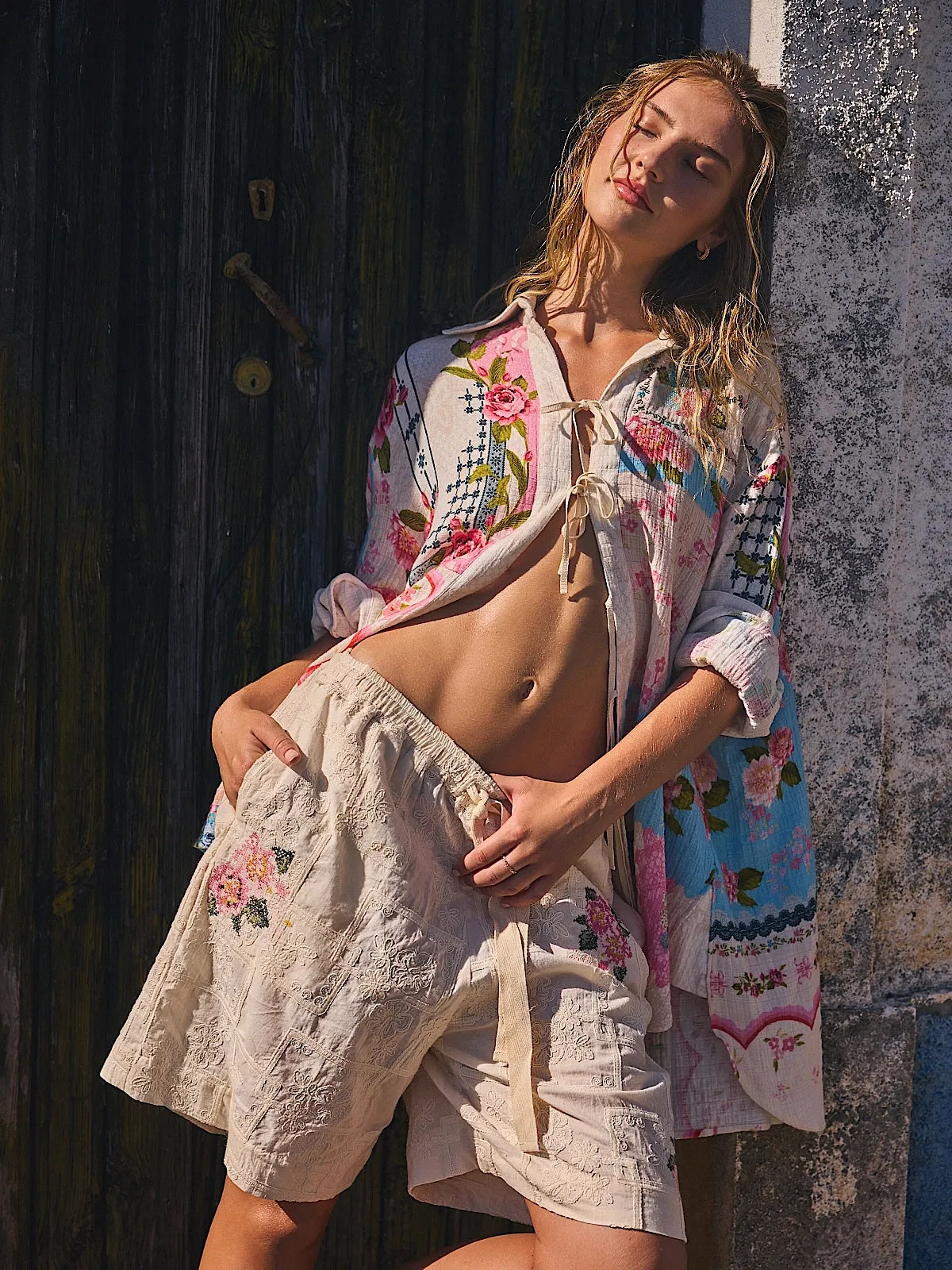 Swan Shirt-Malaga Shorts