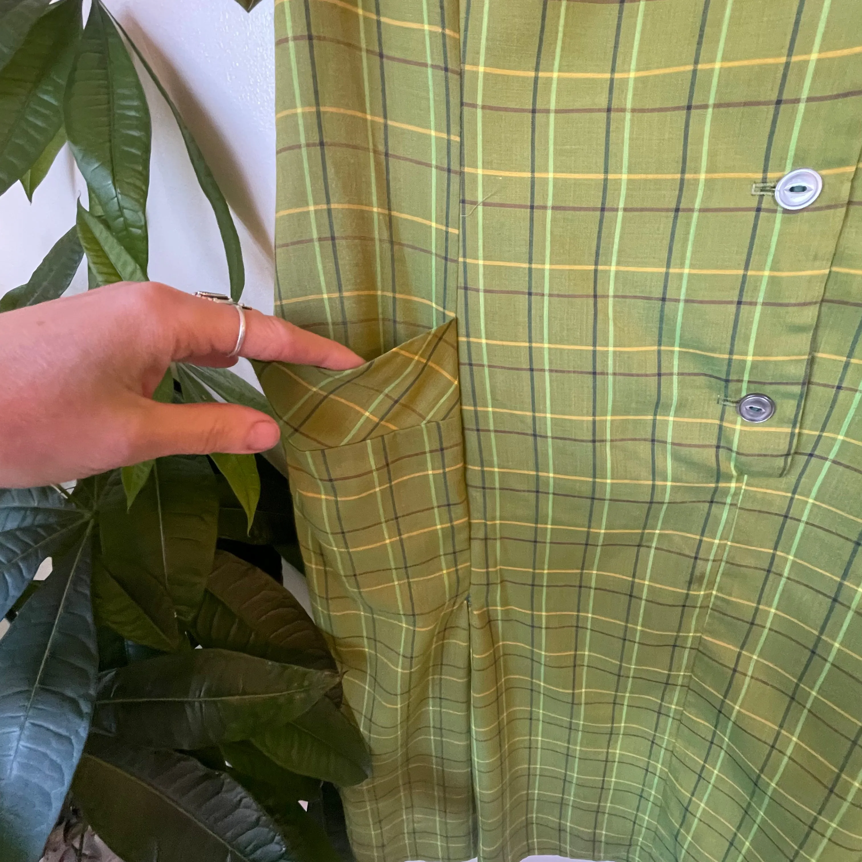 Vintage 1960s Shaker Square Plaid House Dress // Size XL (HT2353)