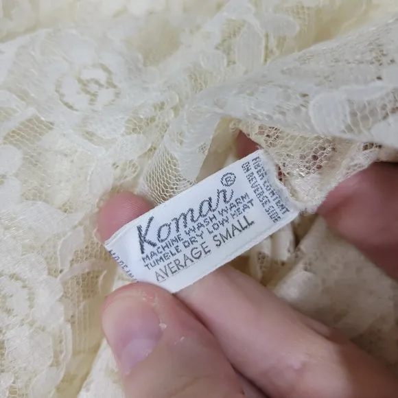 Vintage 70s Komar Cream Lace Duster Robe Dress Button Front Ruffles Small Boho