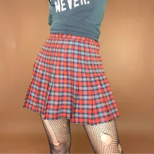 Vintage 90s Plaid Skirt 🕷️ Grunge Schoolgirl Emo Punk Pleated Mini Red Black