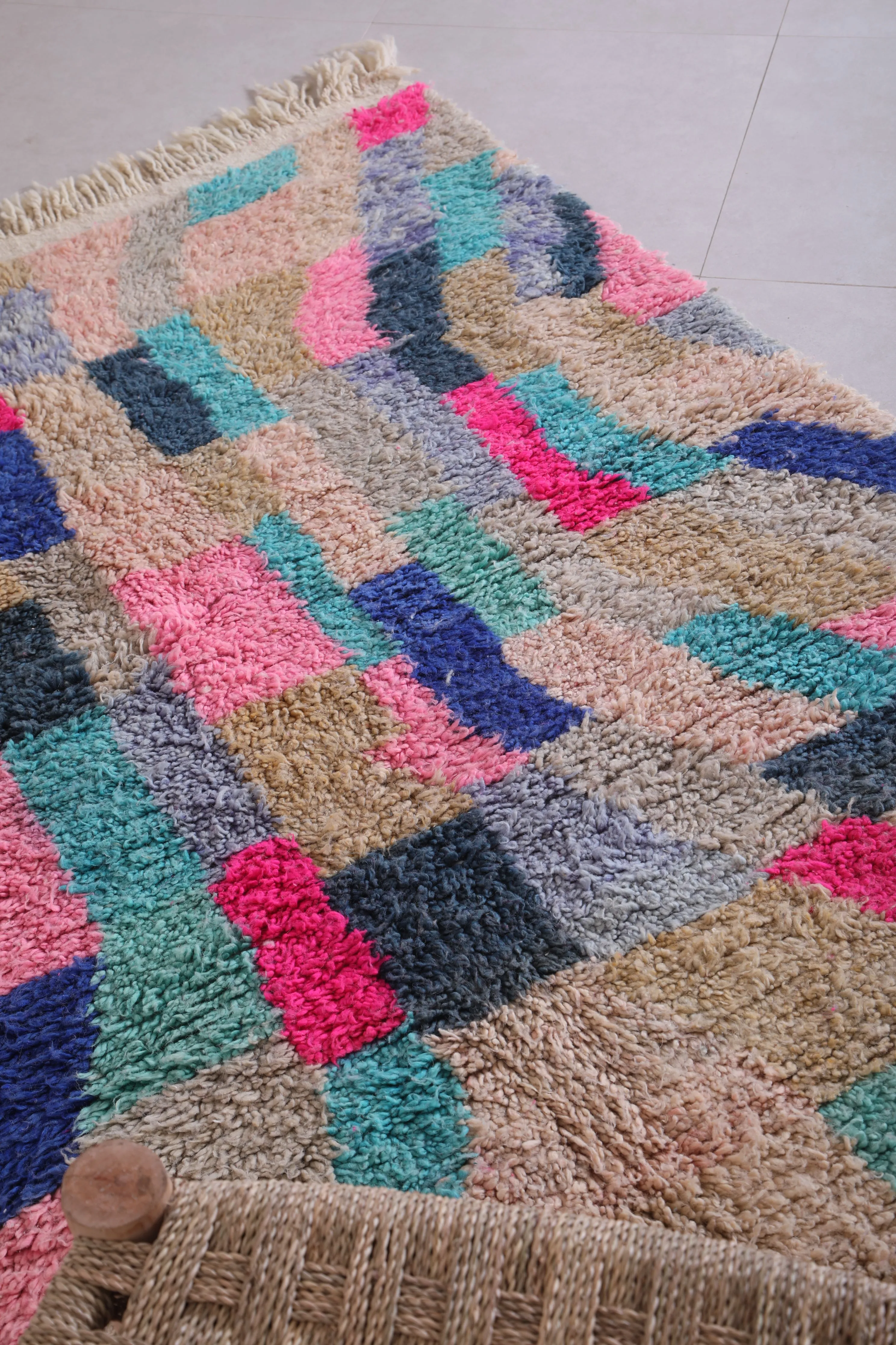 Vintage Moroccan Contemporary Rug - Handmade Wool | 4.8 x 8.2 FT