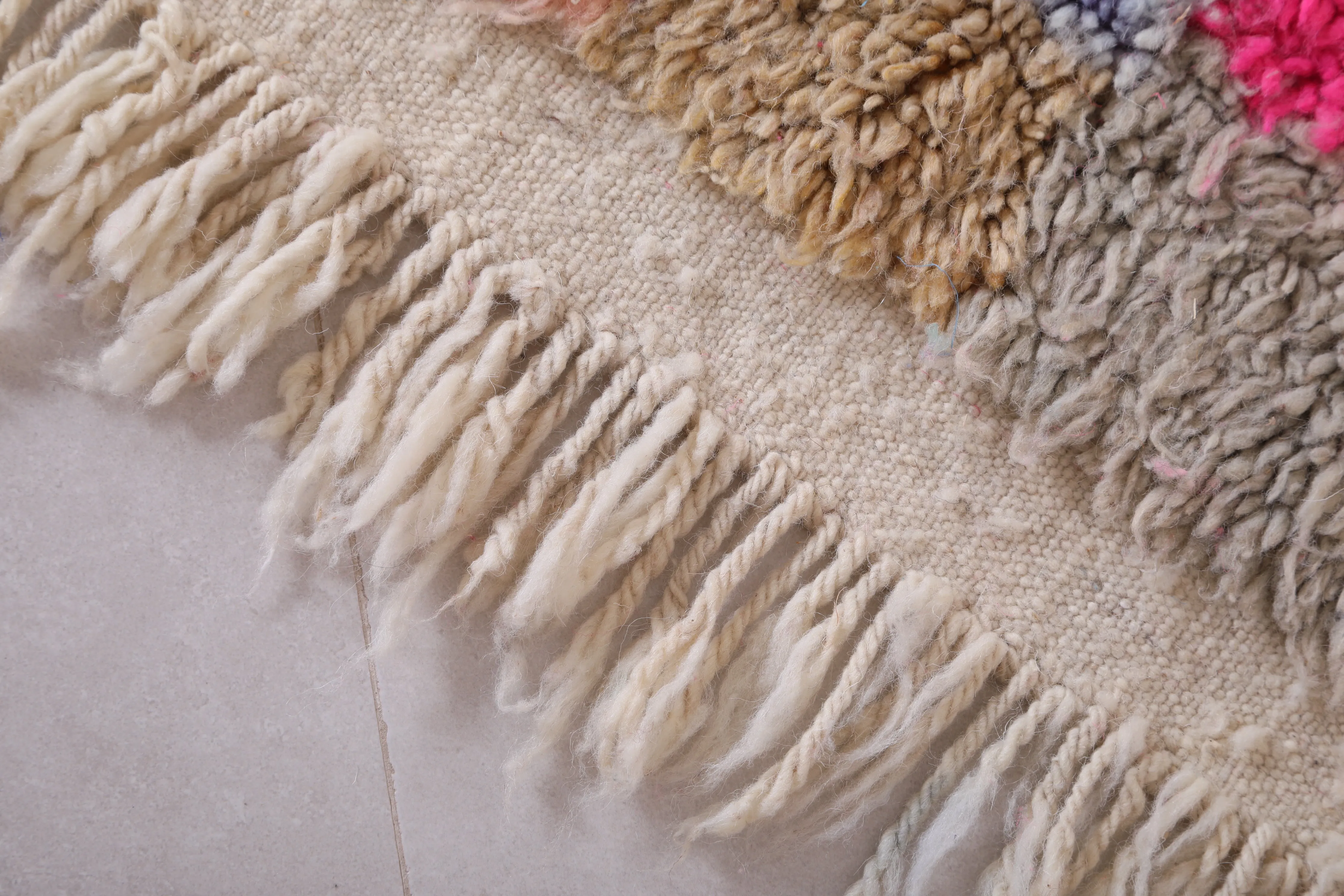 Vintage Moroccan Contemporary Rug - Handmade Wool | 4.8 x 8.2 FT
