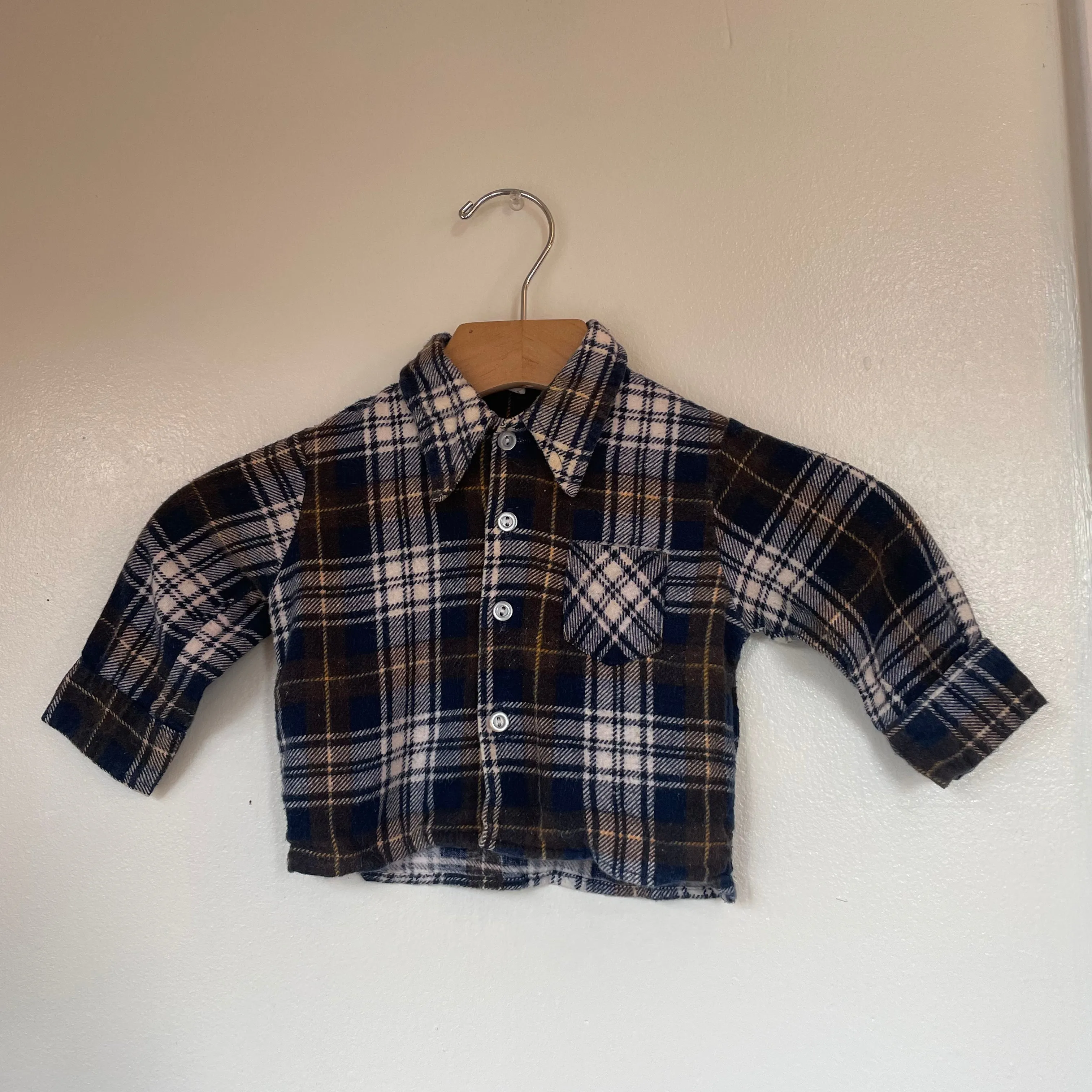 Vintage retro plaid flannel // Unisex 18 months (HT2385)