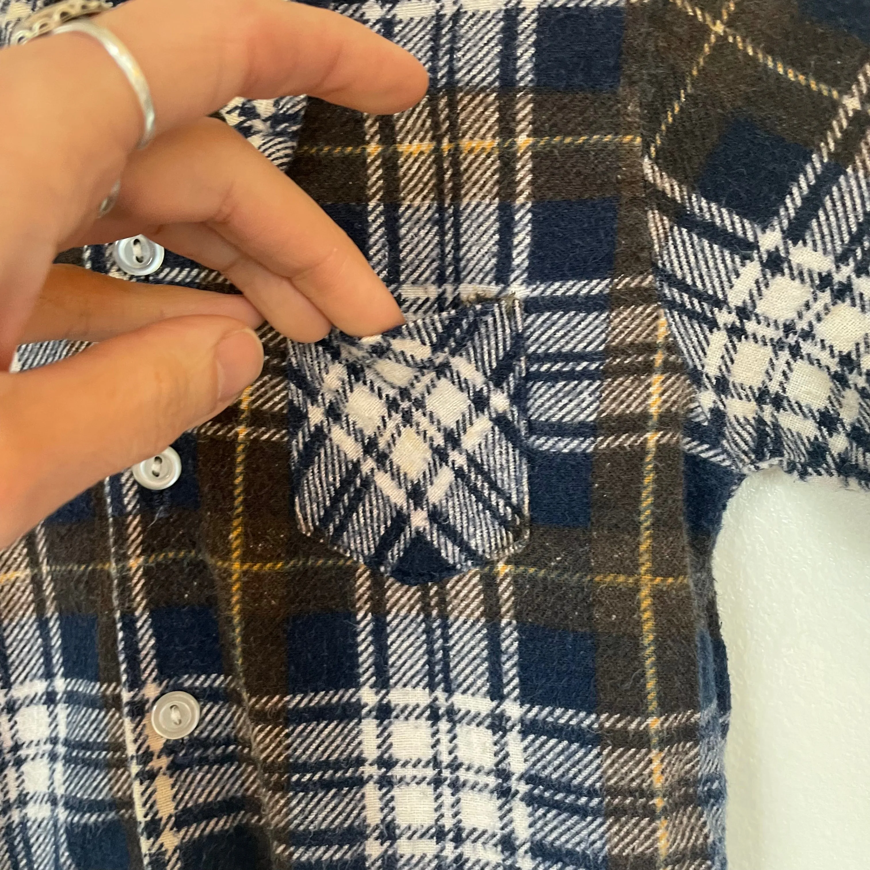 Vintage retro plaid flannel // Unisex 18 months (HT2385)