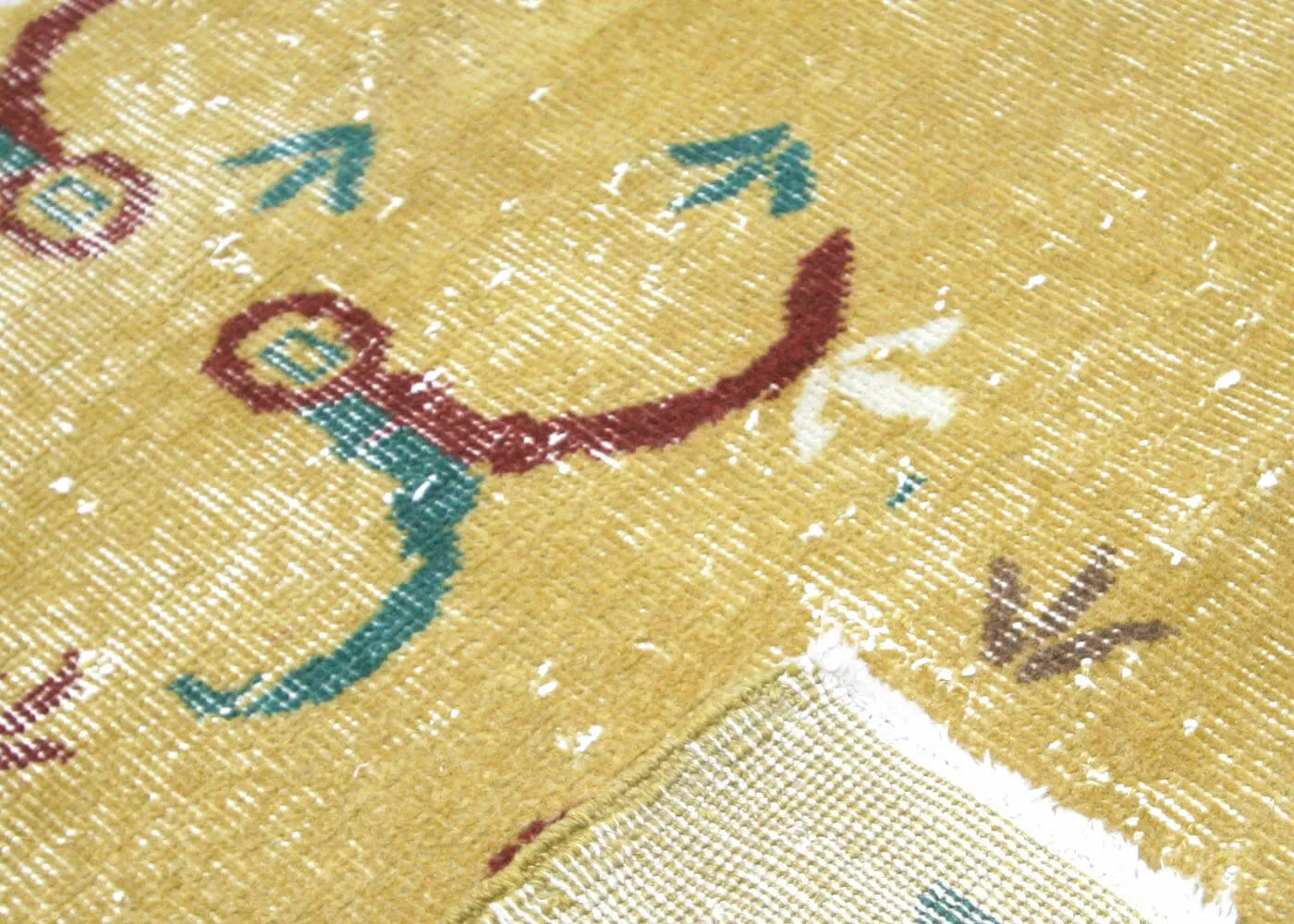 Vintage Turkish Mid-Century-Modern Rug - 5'9" x 8'11"