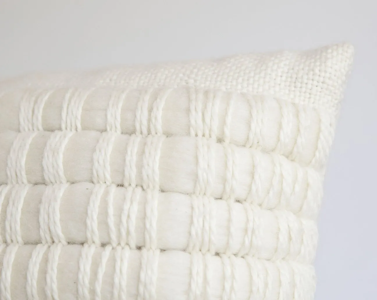 Weave Cushion Textured Merino wool Natural Ecru Aire
